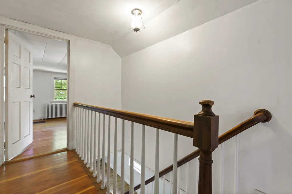 14 Ash Swamp Road Scarborough ME 04074