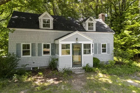 14 Ash Swamp Road Scarborough ME 04074
