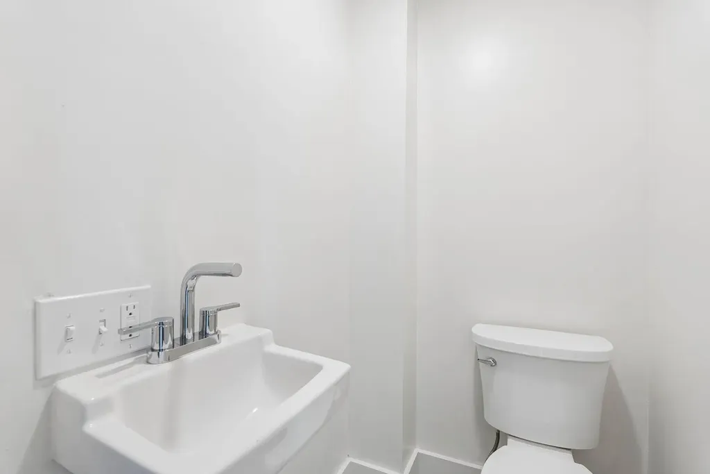 4 Washington Street Bath ME 04530