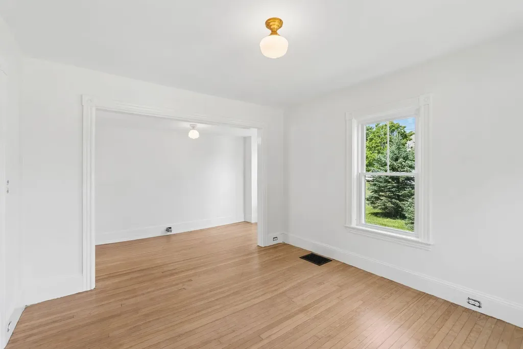 4 Washington Street Bath ME 04530