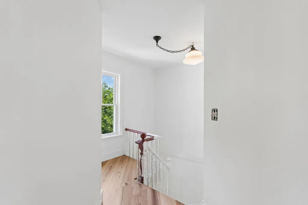 4 Washington Street Bath ME 04530