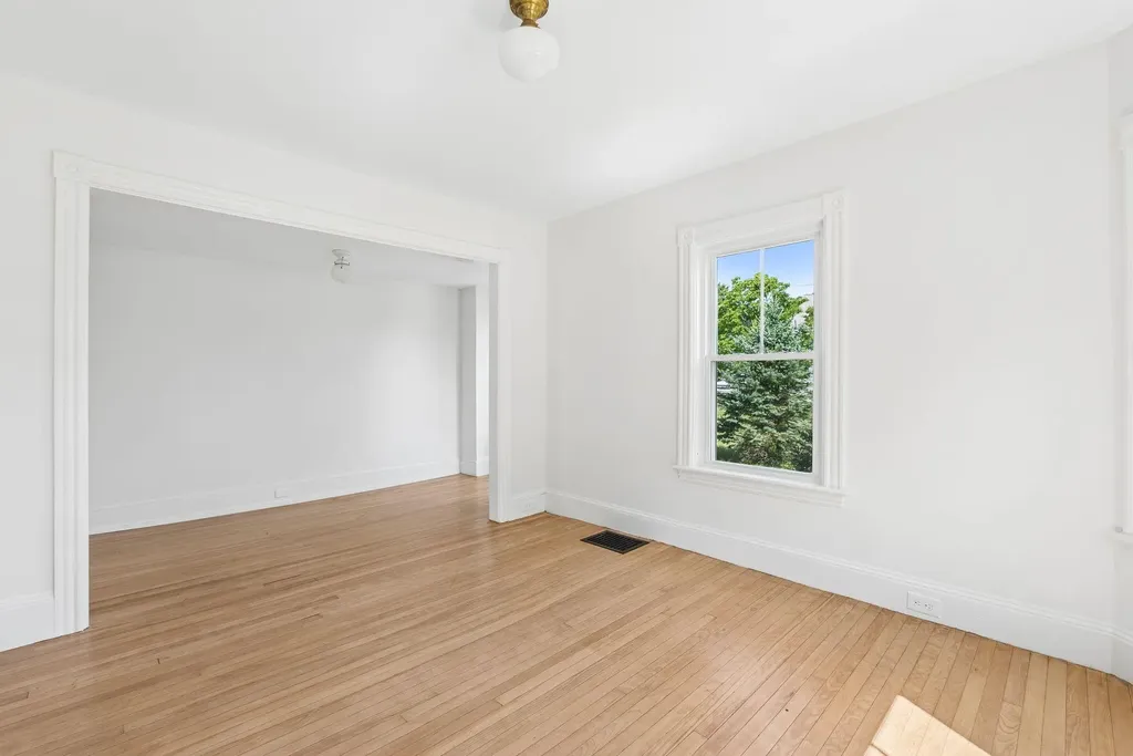 4 Washington Street Bath ME 04530