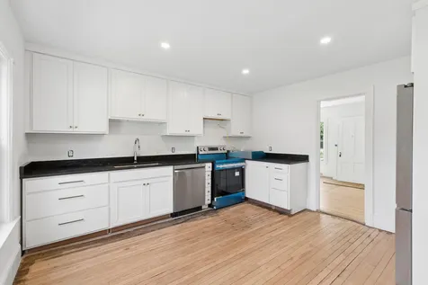 4 Washington Street Bath ME 04530