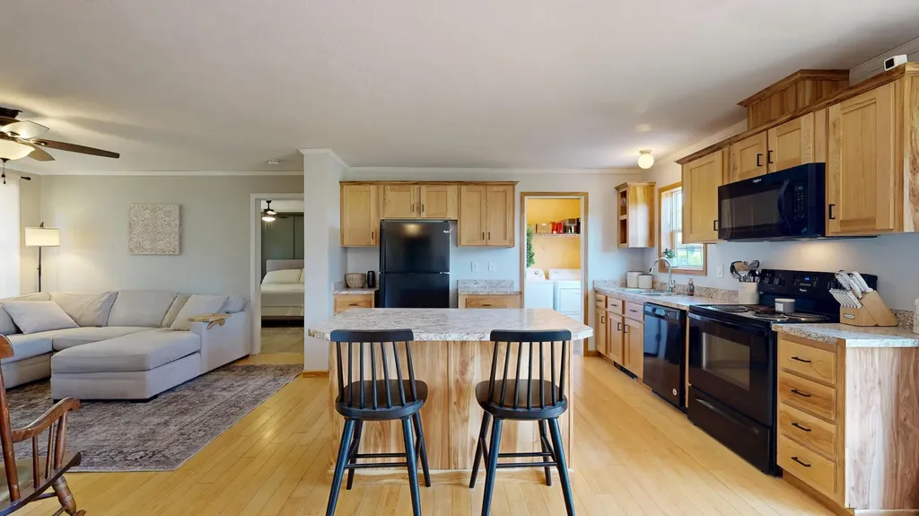 67 Senott Road Whitefield ME 04353