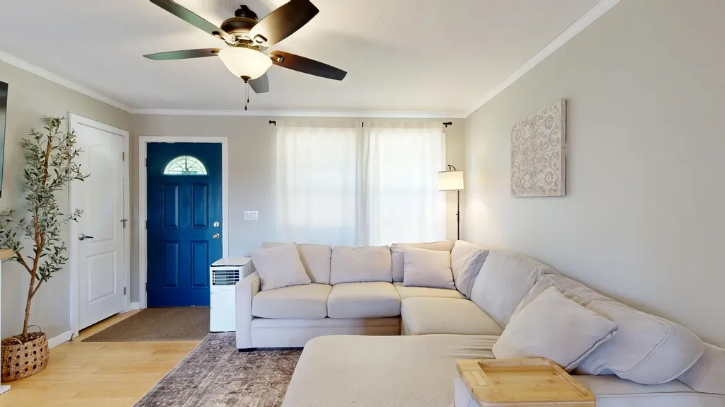 67 Senott Road Whitefield ME 04353