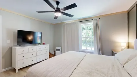 67 Senott Road Whitefield ME 04353