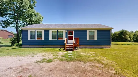 67 Senott Road Whitefield ME 04353
