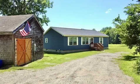 67 Senott Road Whitefield ME 04353