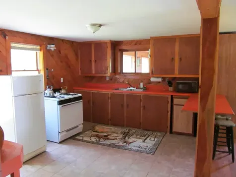 101 Thurlow Drive Hartford ME 04220