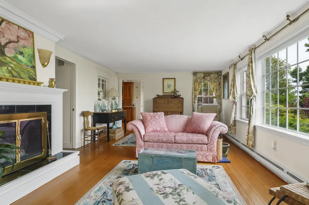 25 Bayberry Lane York ME 03902