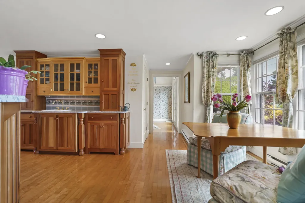 25 Bayberry Lane York ME 03902