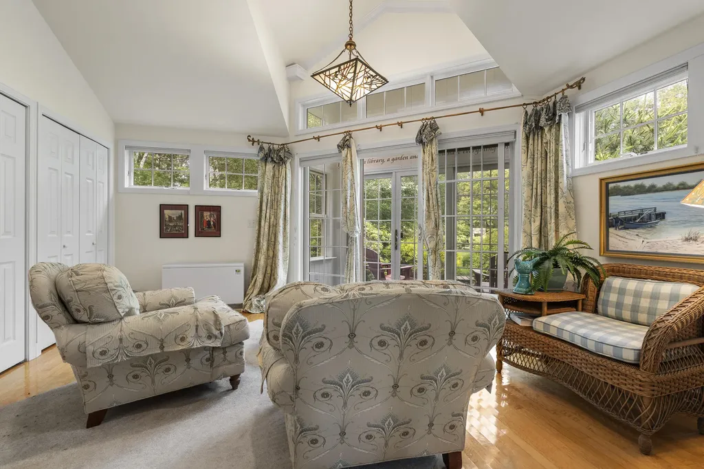25 Bayberry Lane York ME 03902
