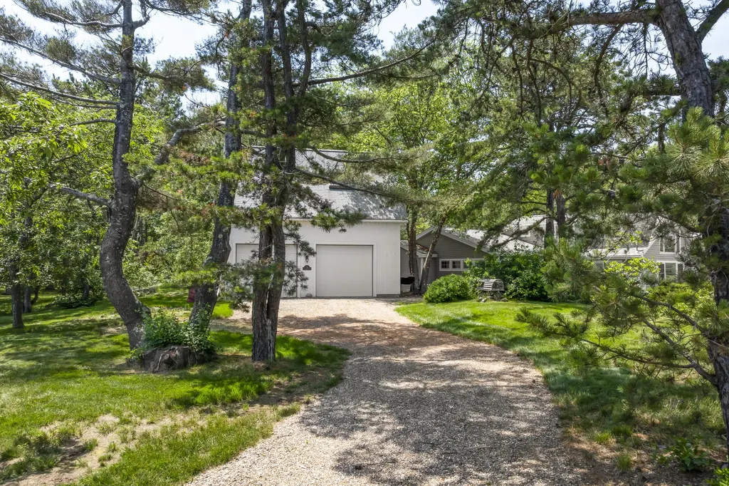 25 Bayberry Lane York ME 03902