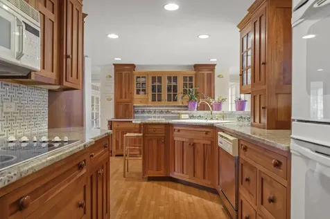 25 Bayberry Lane York ME 03902