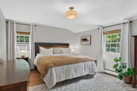 6 Surrey Lane Cumberland ME 04110
