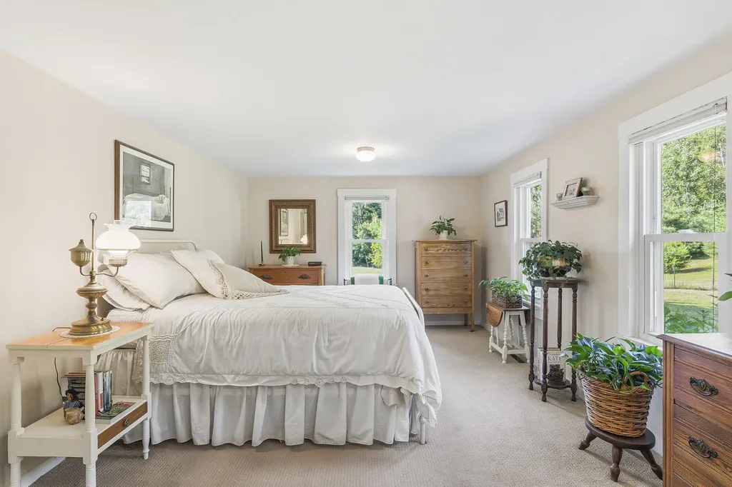 761 Gardiner Road Wiscasset ME 04578