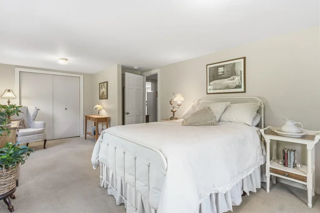 761 Gardiner Road Wiscasset ME 04578