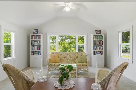 761 Gardiner Road Wiscasset ME 04578