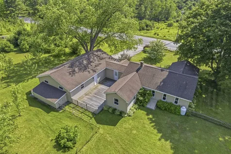 761 Gardiner Road Wiscasset ME 04578