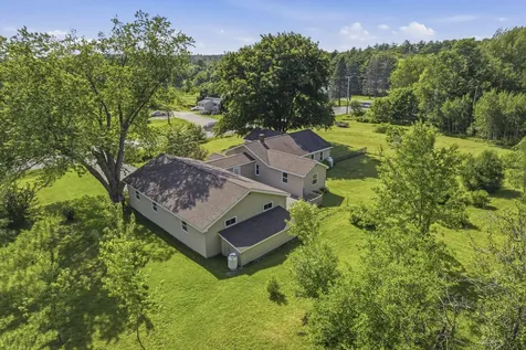 761 Gardiner Road Wiscasset ME 04578
