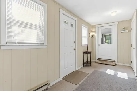 761 Gardiner Road Wiscasset ME 04578