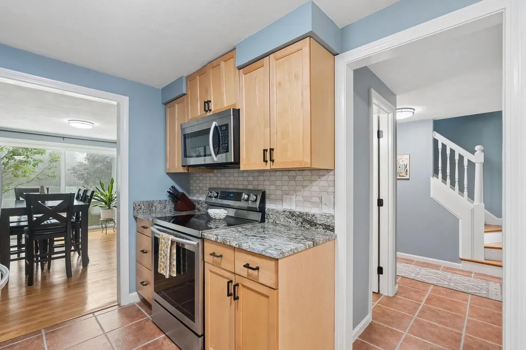 22 Black Point Road Scarborough ME 04074