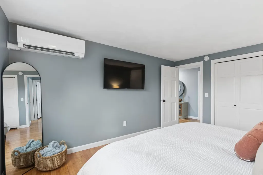 22 Black Point Road Scarborough ME 04074