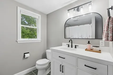 22 Black Point Road Scarborough ME 04074