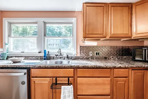 110 Narragansett Street Gorham ME 04038
