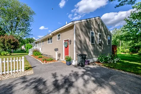 110 Narragansett Street Gorham ME 04038