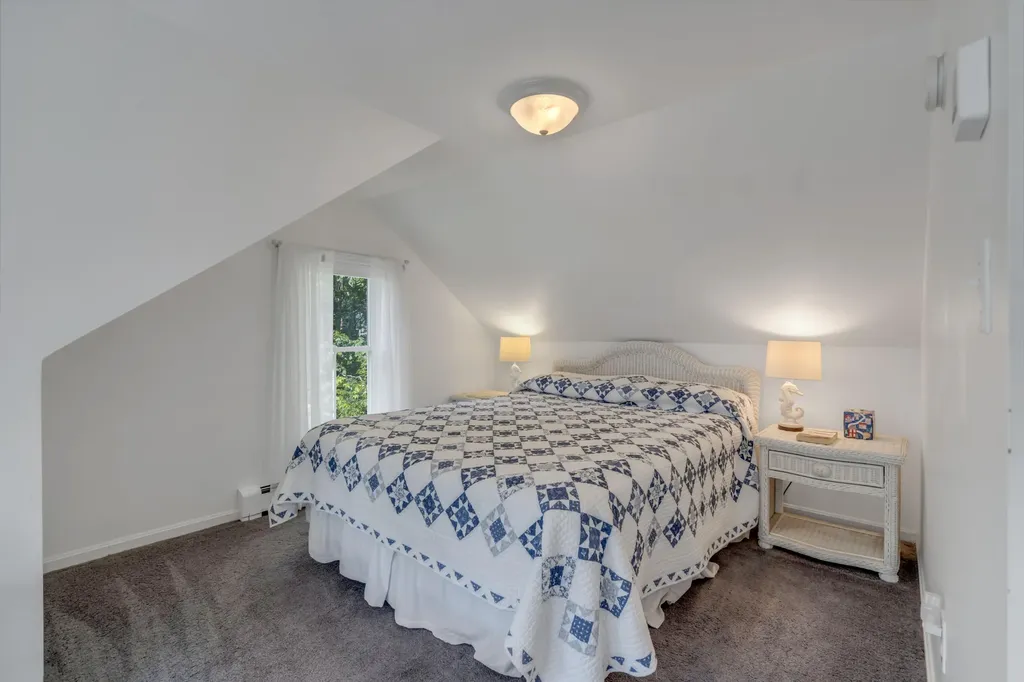 8 Harbor View Phippsburg ME 04562