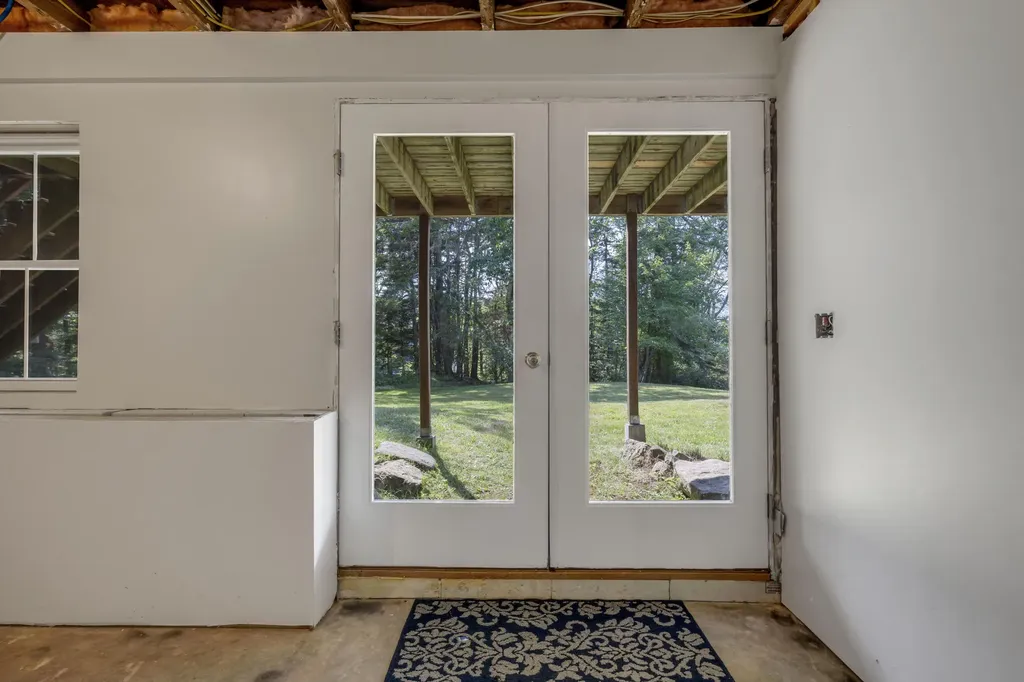 8 Harbor View Phippsburg ME 04562