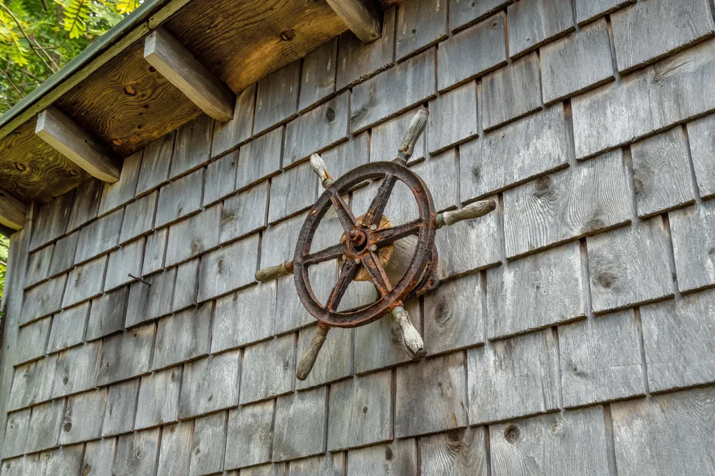8 Harbor View Phippsburg ME 04562