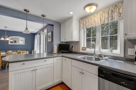 8 Harbor View Phippsburg ME 04562