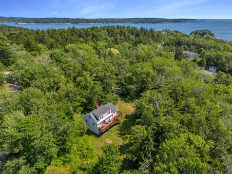8 Harbor View Phippsburg ME 04562
