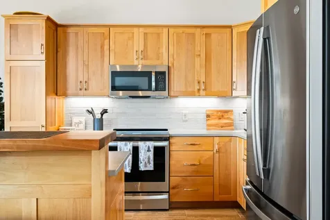 10 Hendrickson Drive Sandy River Plt ME 04970