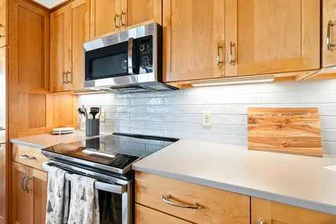 10 Hendrickson Drive Sandy River Plt ME 04970