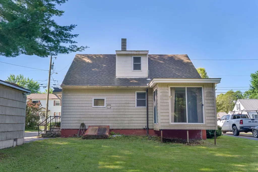 47 Highland Avenue Augusta ME 04330