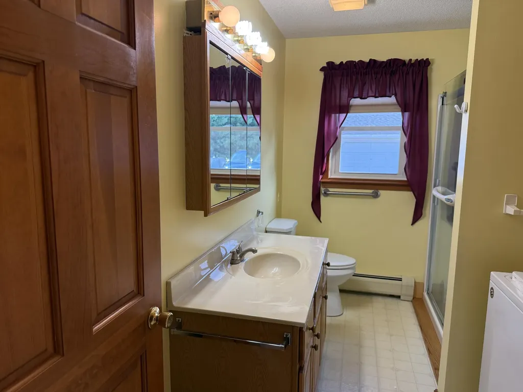 28 Meadow View Lane Winslow ME 04901