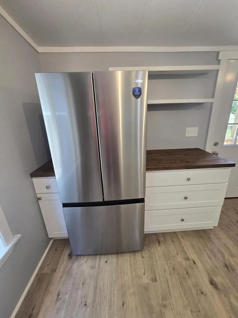 522 North Street Hermon ME 04401