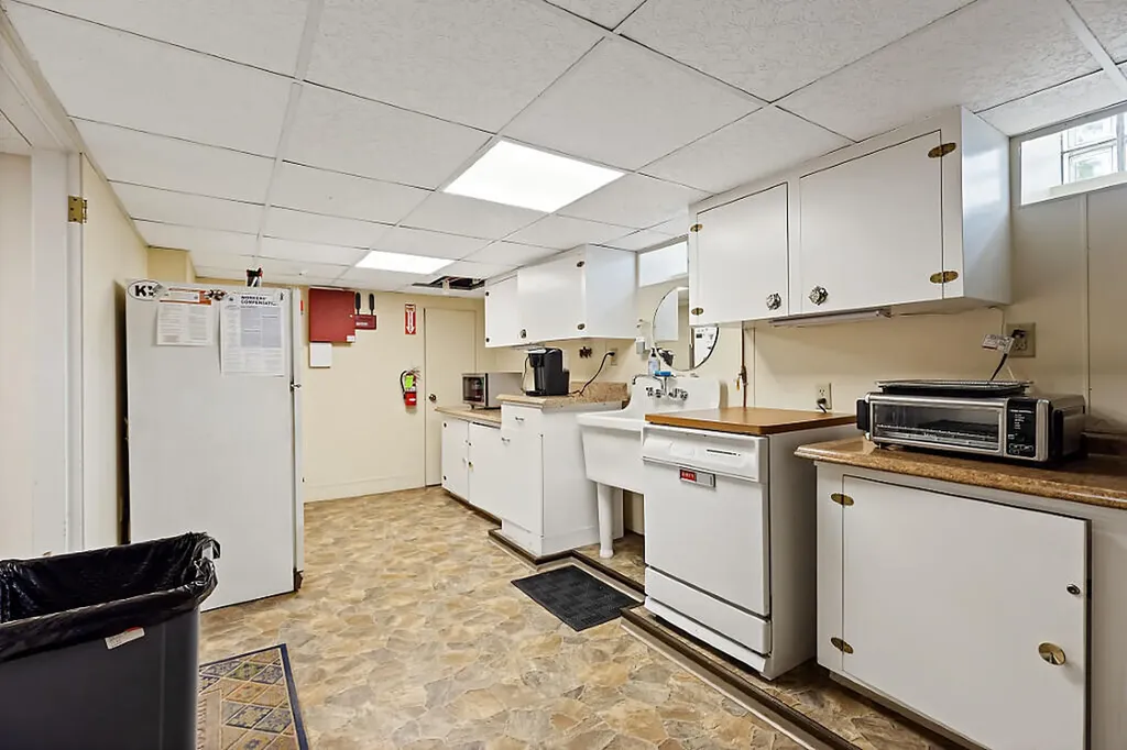 129 Silver Street Waterville ME 04901