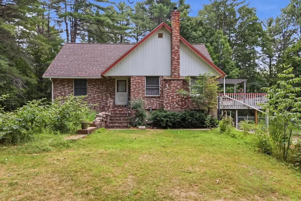 238 Bowdoinham Road Sabattus ME 04280