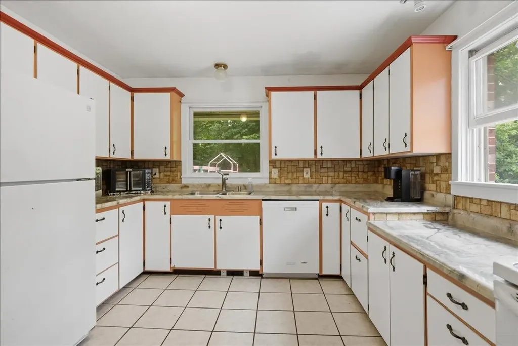 238 Bowdoinham Road Sabattus ME 04280