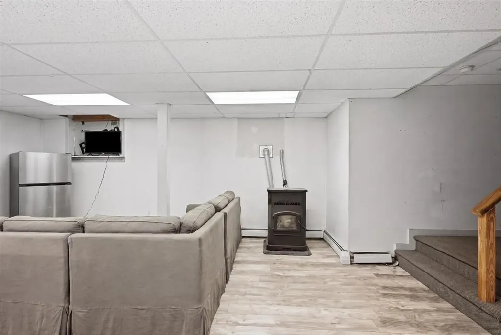 238 Bowdoinham Road Sabattus ME 04280