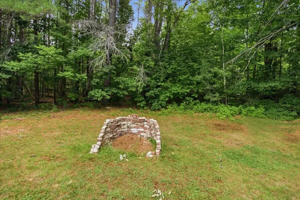 238 Bowdoinham Road Sabattus ME 04280