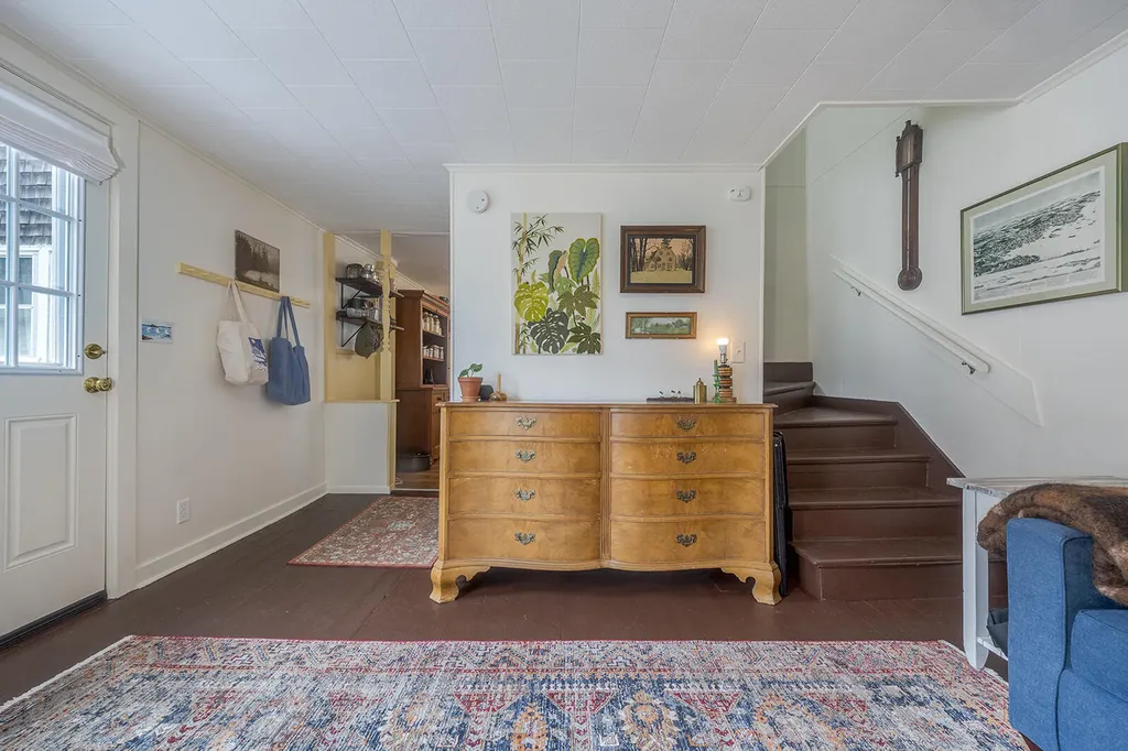 60 Main Street Stonington ME 04681