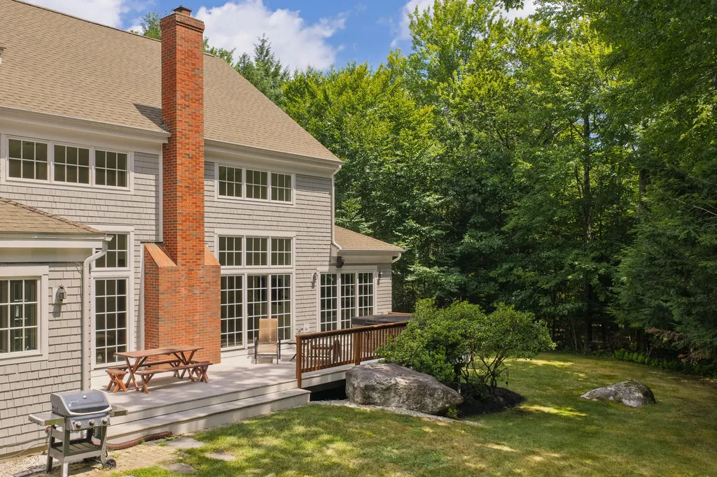 29 Blue Moon Drive North Yarmouth ME 04097
