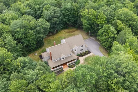 29 Blue Moon Drive North Yarmouth ME 04097