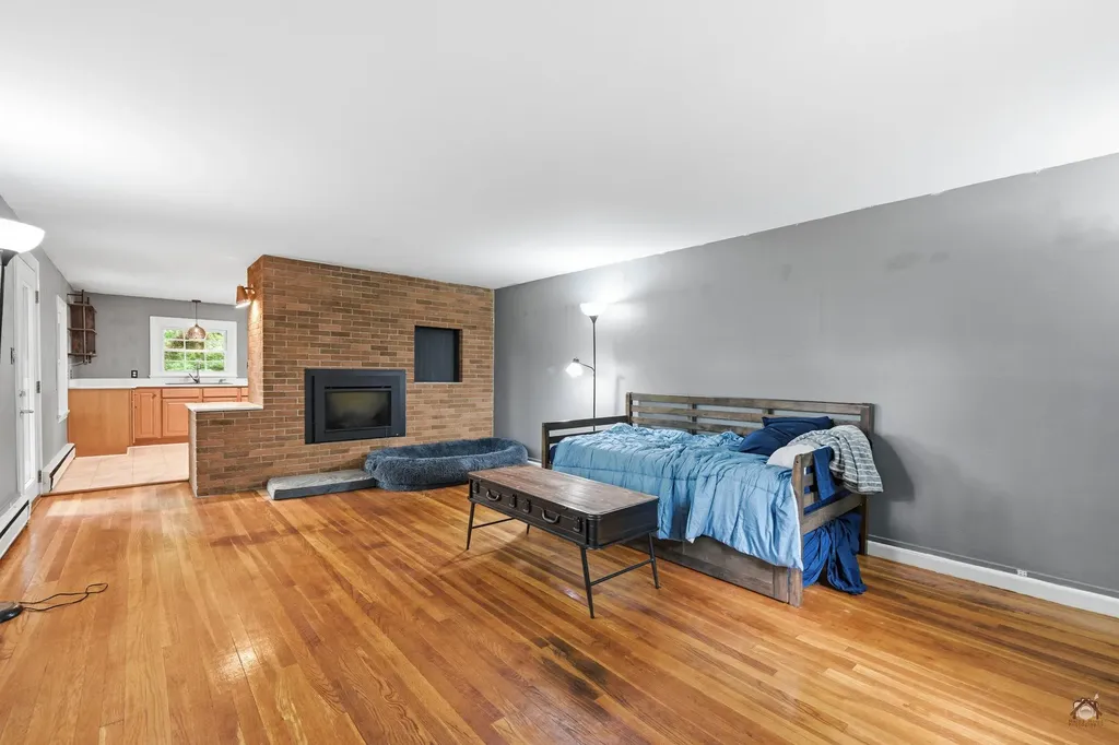 10 Hillcrest Road Livermore Falls ME 04254