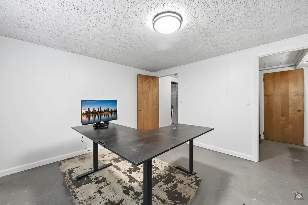 10 Hillcrest Road Livermore Falls ME 04254
